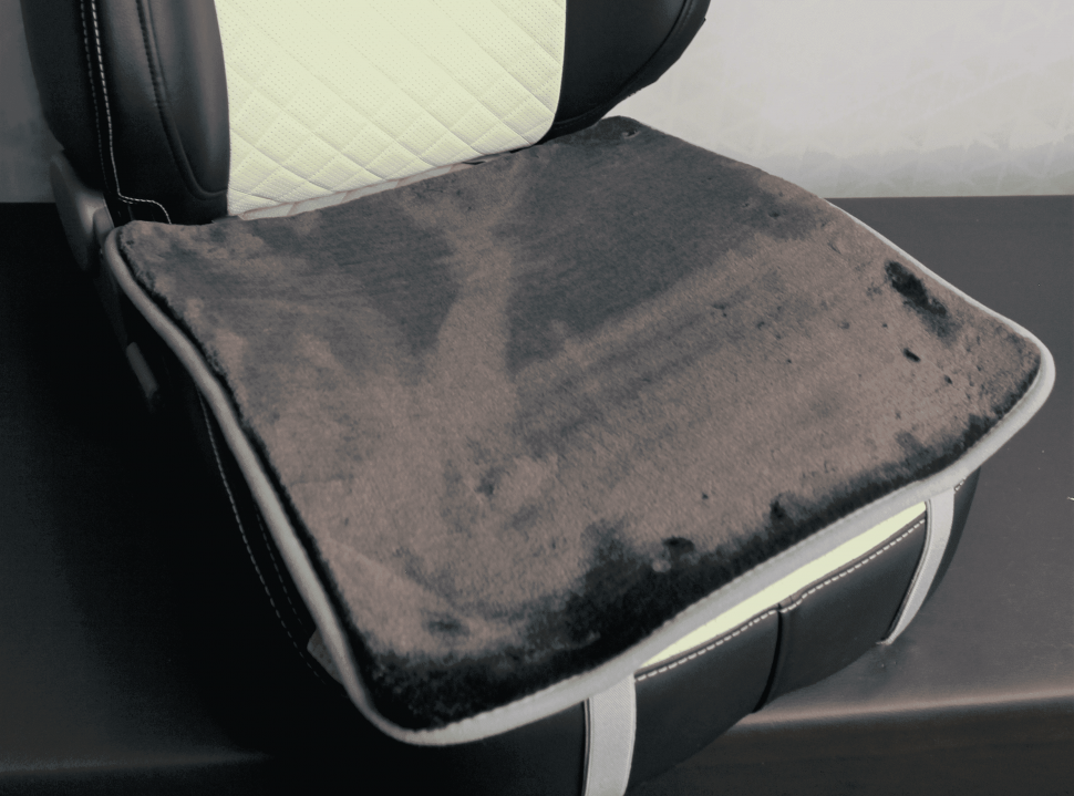 Накидка на переднее сиденье "Квадрат" искусственный мех, серый (1 штука), ikc022