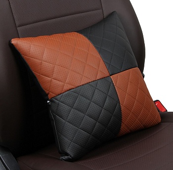 Подушка в салон "Автопилот" ромб, экокожа, черно-коричневый